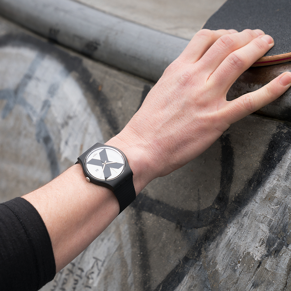 Swatch XX-RATED BLACK 經典手錶/男錶/女錶/瑞士製造SUOB402 (41mm