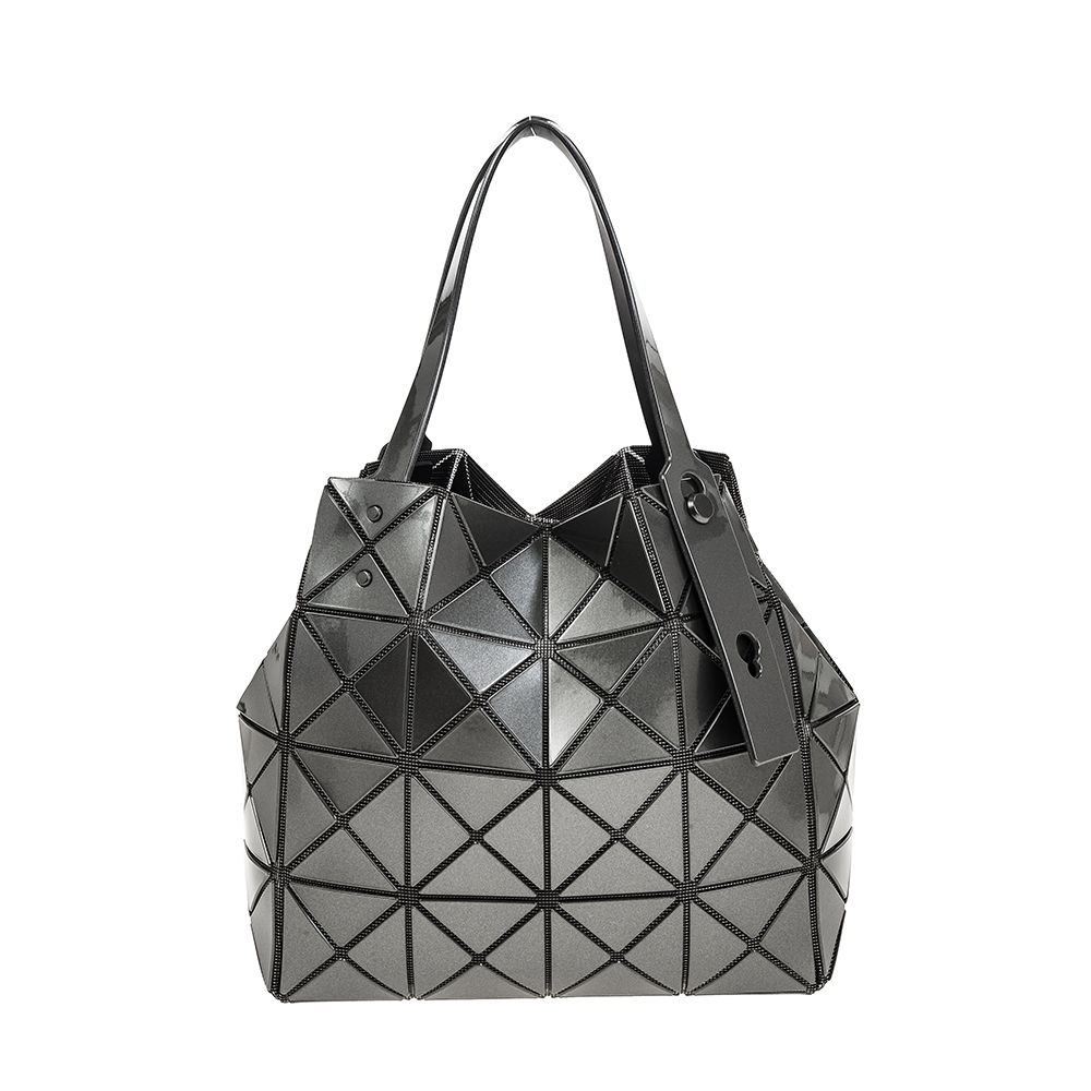 ISSEY MIYAKE 三宅一生BAOBAO 新款CARAT系列金屬材質4x4三角格手提包