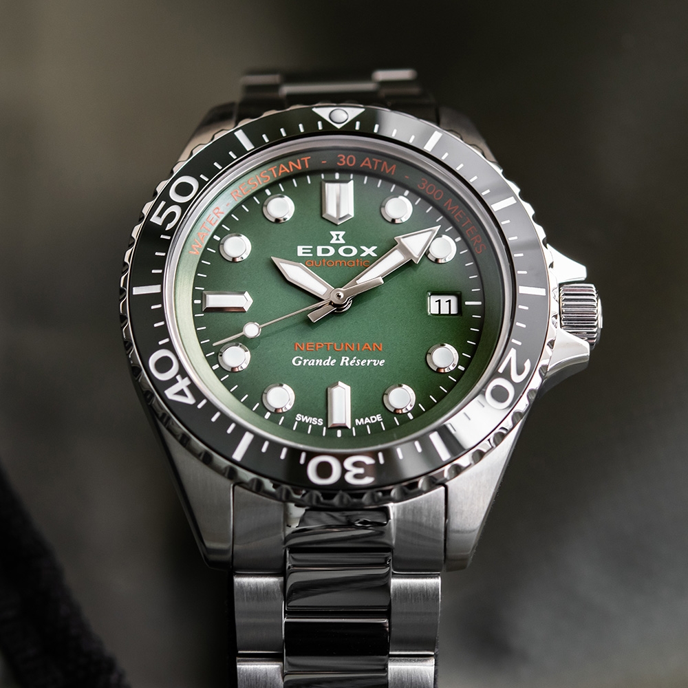 EDOX Neptunian 海神 68H超動能300米潛水機械錶 開學換新季 送禮推薦-綠/42mm E80801.3VM.VDN
