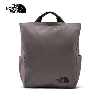 【The North Face 官方旗艦】北面男女款灰色休閒後背包｜8HNSJZU 筆電包/登山包