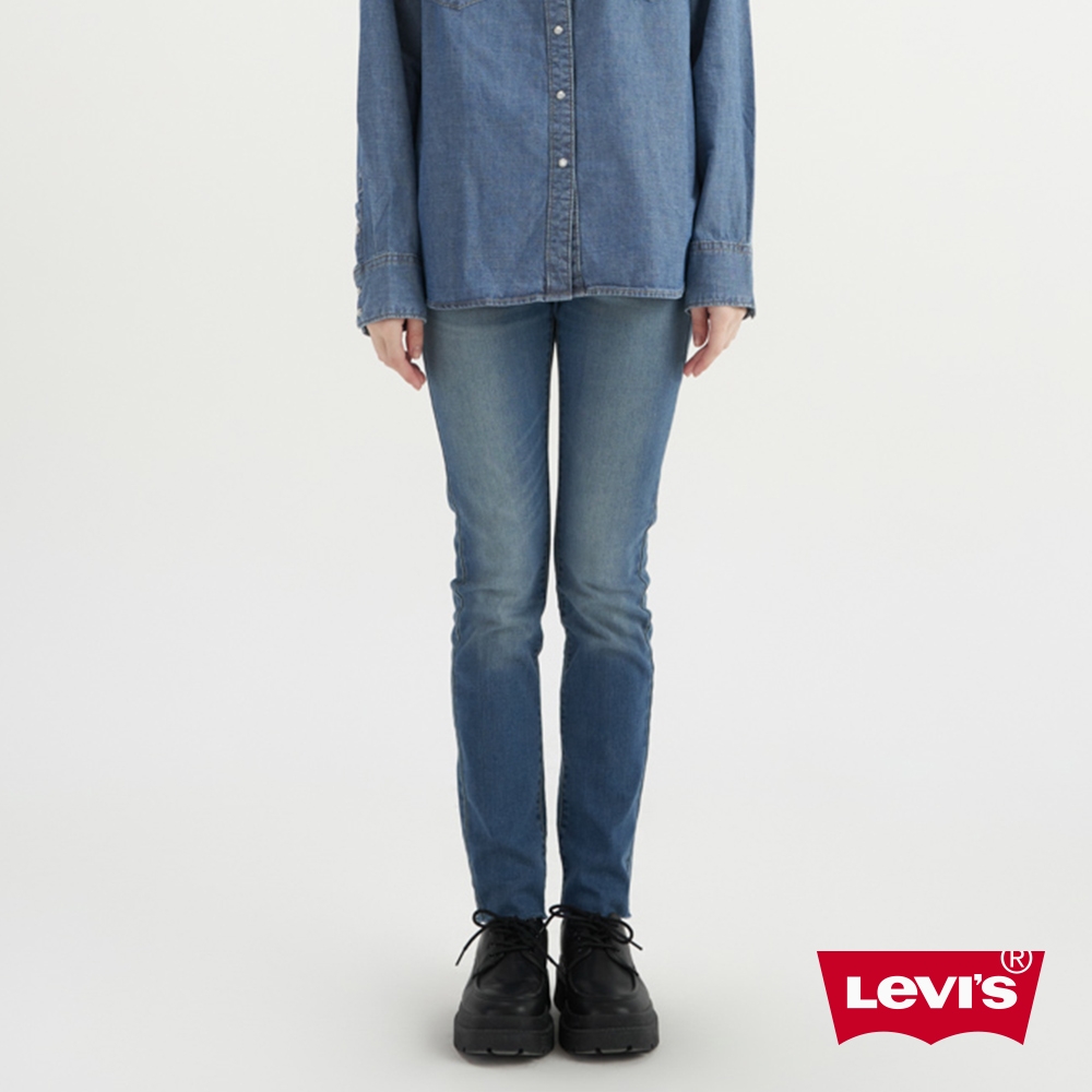 Levis 女款 312 中腰縮腹修身窄管牛仔褲 / 淺藍微破壞加工水洗 / 彈性布料