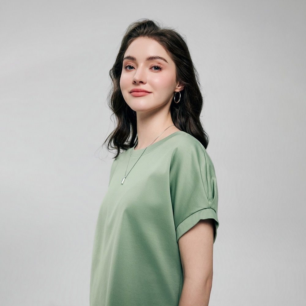 GIORDANO 女裝液氨保型寬鬆短袖T恤 Liquid Touch系列【多色任選】 (59 植綠)