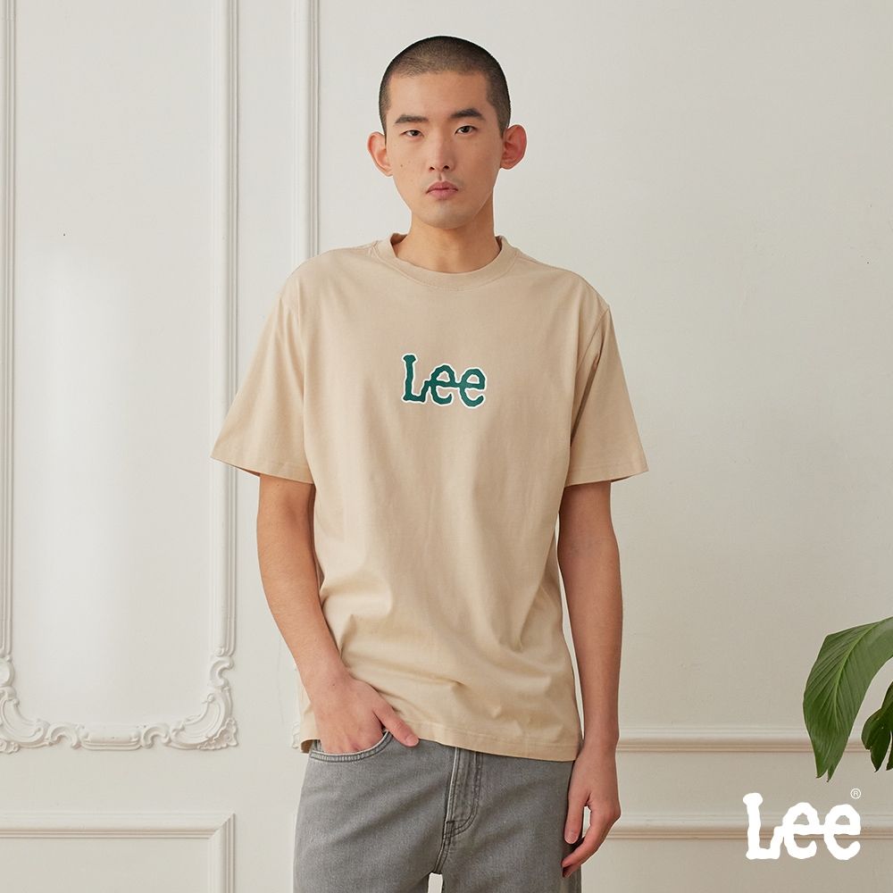 Lee 男款 舒適版型 LOGO短袖圓領TEE 三色 (卡其)