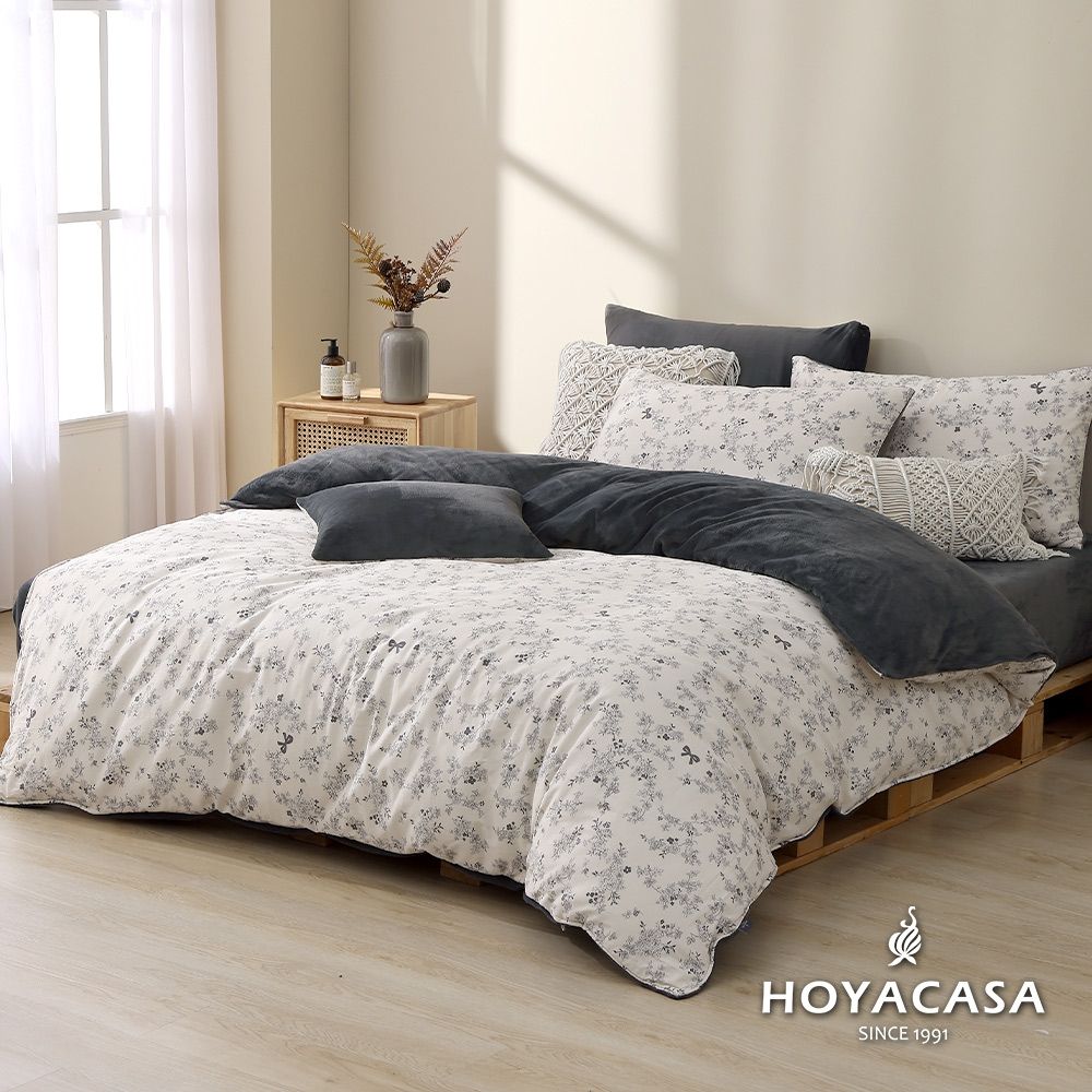 HOYACASA 雙人雪棉絨兩用被床包組-墨語薔薇