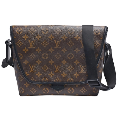 LV Louis Vuitton路易威登 M45557 Macassar經典Monogram帆布磁釦斜背信差包(黑)