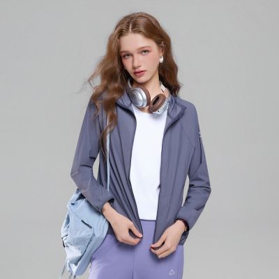 GIORDANO 女裝涼感防曬彈力素色連帽外套 G-motion Anti-UV系列【多色任選】