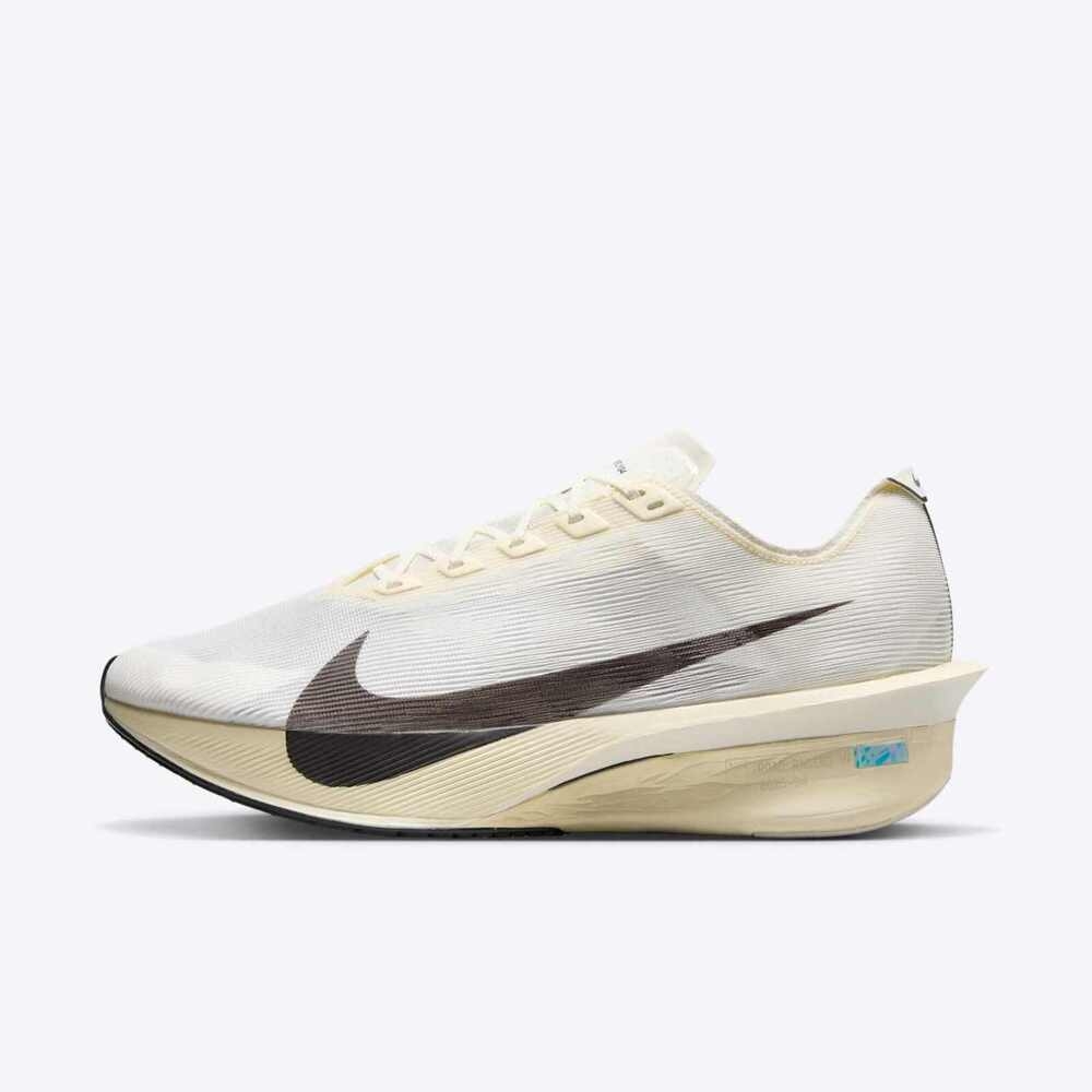 【新品未使用】Nike ZoomX Vaporfly NEXT% 4 Nike Zoomx Vaporfly Next% 4 JI HV6107-100 男慢跑鞋競速跑鞋碳板米白