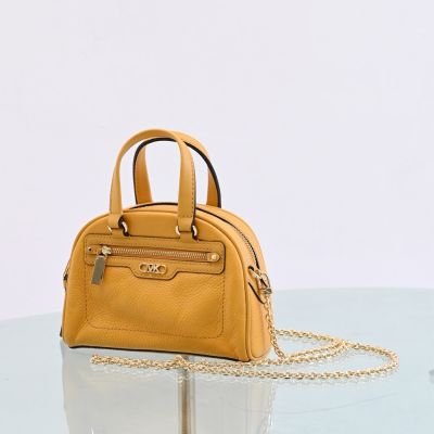 MICHAEL KORS WILLIAMSBURG 經典荔枝皮革手提斜背兩用保齡球包(黃 小款)