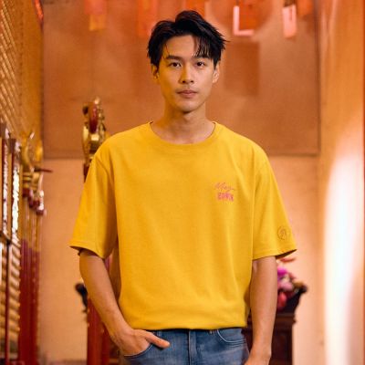 EDWIN 男裝 x 白沙屯 白沙屯粉紅超跑吸濕排汗短袖T恤-黃色