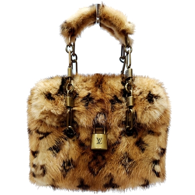 LOUIS VUITTON路易威登 【Louis Vuitton 路易威登 】M92701 頂級貂毛Monogram花紋鎖頭迷你手提晚宴包(絕版展示品)