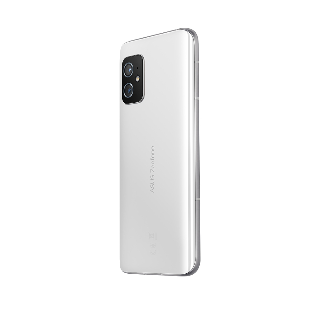 ASUS - ASUS Zenfone8 16G/256G シルバー国内版　美品 おサイフケータイ®と防水防塵に対応したコンパクトサイズのハイ