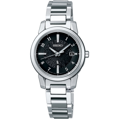 SEIKO LUKIA 簡約俐落太陽能電波女錶-黑28mm/SSQV081J(1B35-0AN0D) SK043