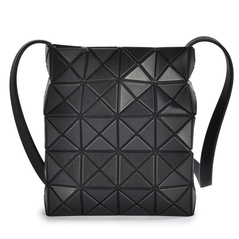 ISSEY MIYAKE 三宅一生BAOBAO  LUCENT MATTE 啞光霧面方格5x4透光斜背包(背帶可拆)-黑色