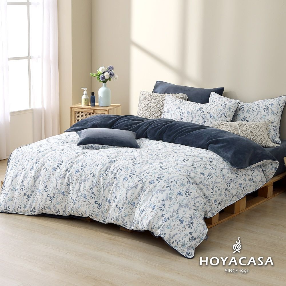 HOYACASA 雙人雪棉絨兩用被床包組-淺陌花溪