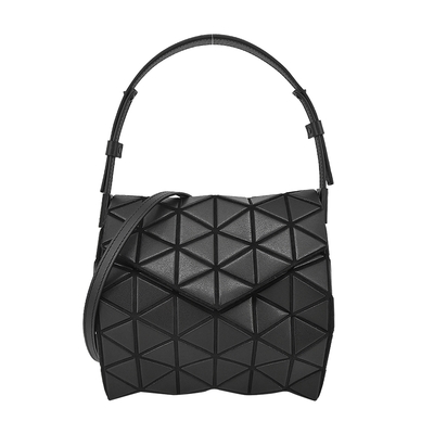 ISSEY MIYAKE 三宅一生 BAOBAO TORSO 霧面信封肩背/斜背包-黑