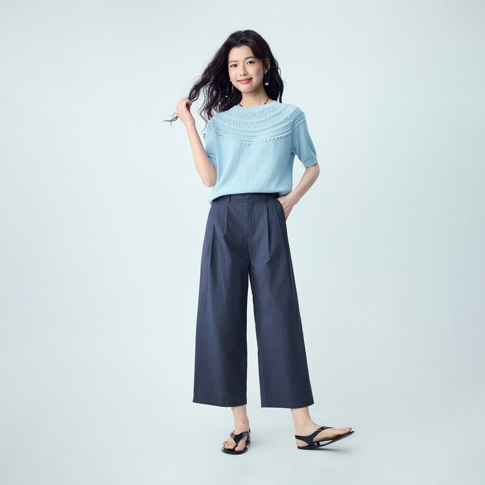 GIORDANO 女裝純棉壓褶半鬆緊腰闊腿九分褲【雙色任選】 (16 寶藍)