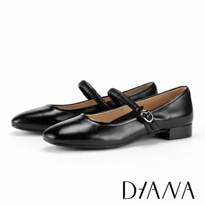 DIANA 氣質牛油皮繫帶瑪莉珍平底鞋 黑色