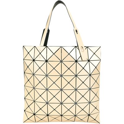 ISSEY MIYAKE 三宅一生 BAOBAO LUCENT 6x6 金屬感霧面幾何手提托特包(米黃)