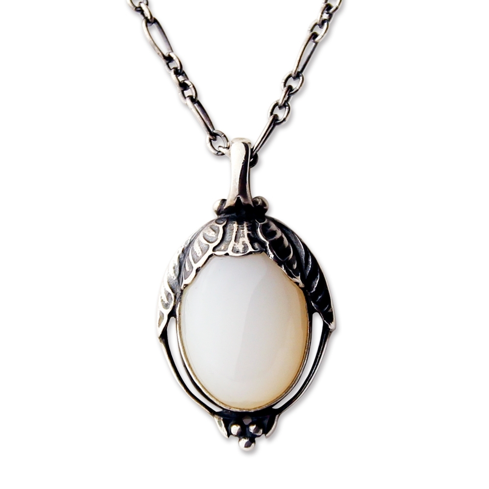 Georg Jensen 喬治傑生2010年度白瑪瑙純銀項鍊| 項鍊| Yahoo購物中心