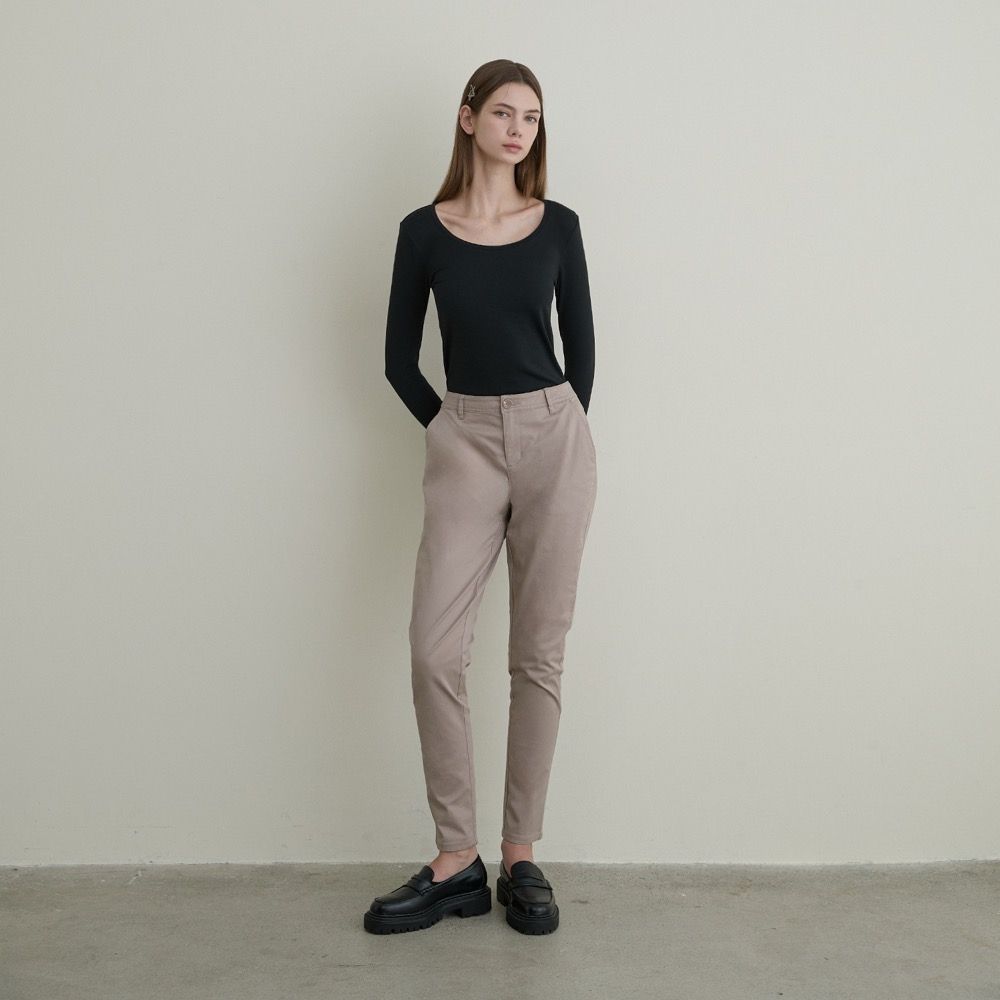 GIORDANO 女裝彈力修身卡其長褲【雙色任選】 (53 雅棕)