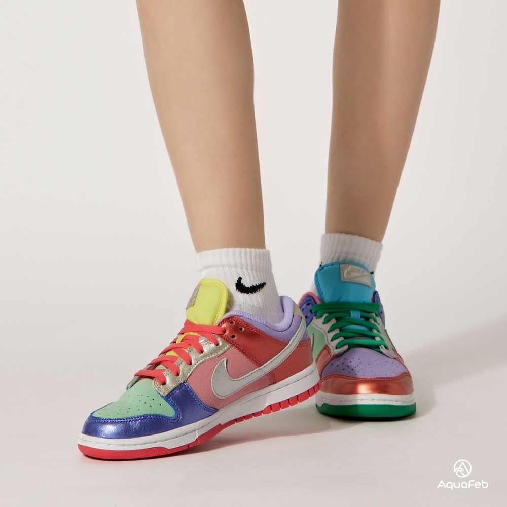 dunk sunset pulse on feet