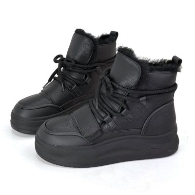 Robinlo 冬日暖陽保暖厚底真皮短靴雪靴 TAMZIN 復古黑/奶油白