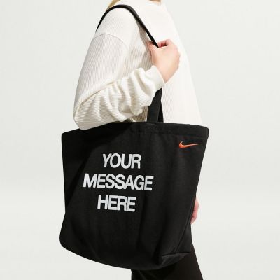 NIKE NK HERITGE TOTE GFX YR MSG HRE 男女 側背包 IU4945010
