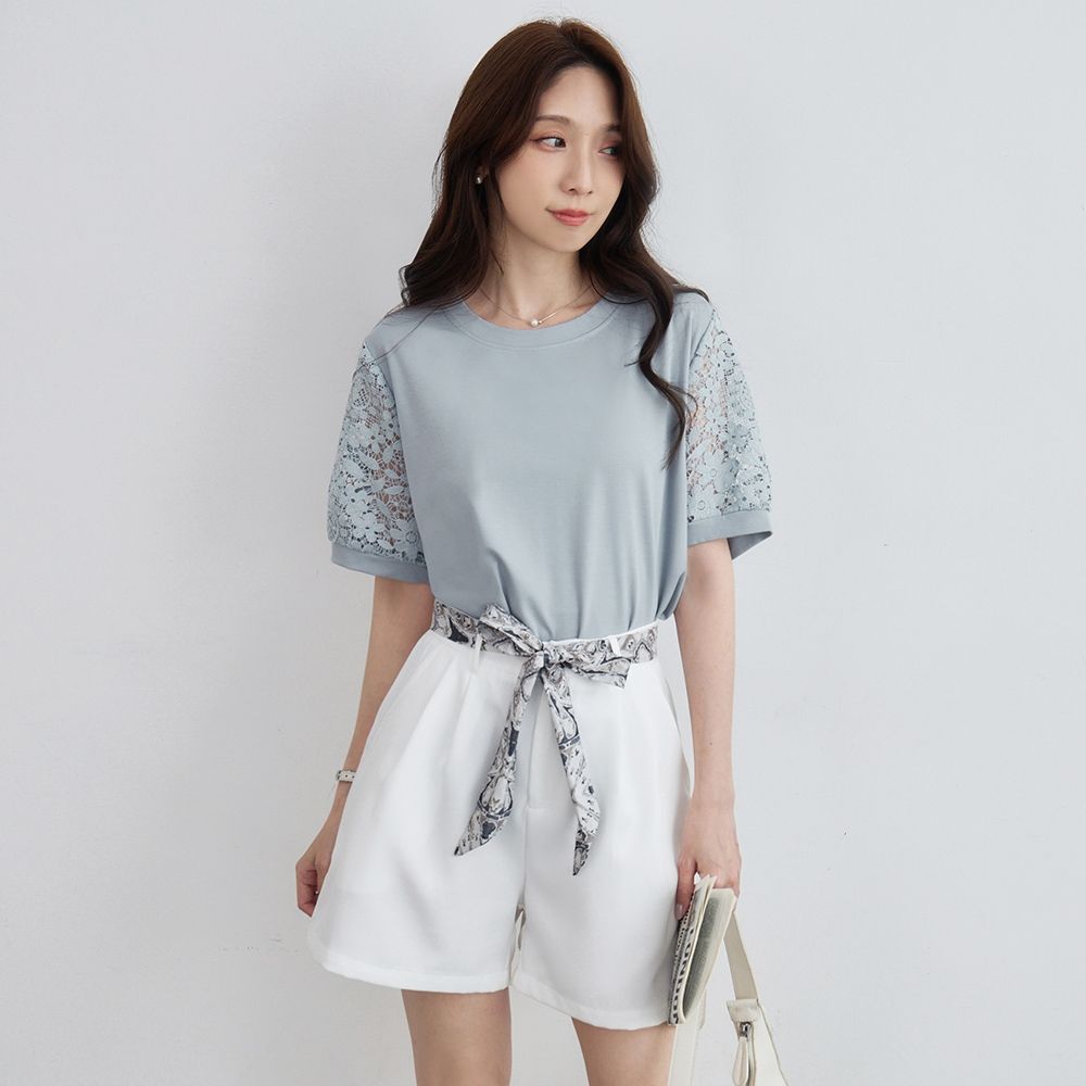 OB嚴選-涼感冰絲防曬蕾絲短袖上衣《AB21361-》 (灰藍)