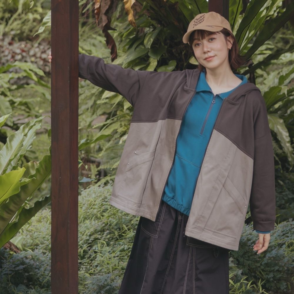 【MOSS CLUB】連帽異材質剪接雙頭拉鍊外套 灰 黃(魅力商品)