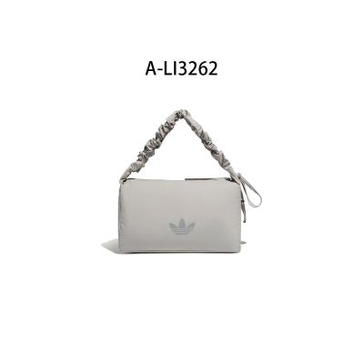 【Adidas 愛迪達】CLD BAG L 時尚 斜挎包 肩背包 單肩包 男女 A-LI3262