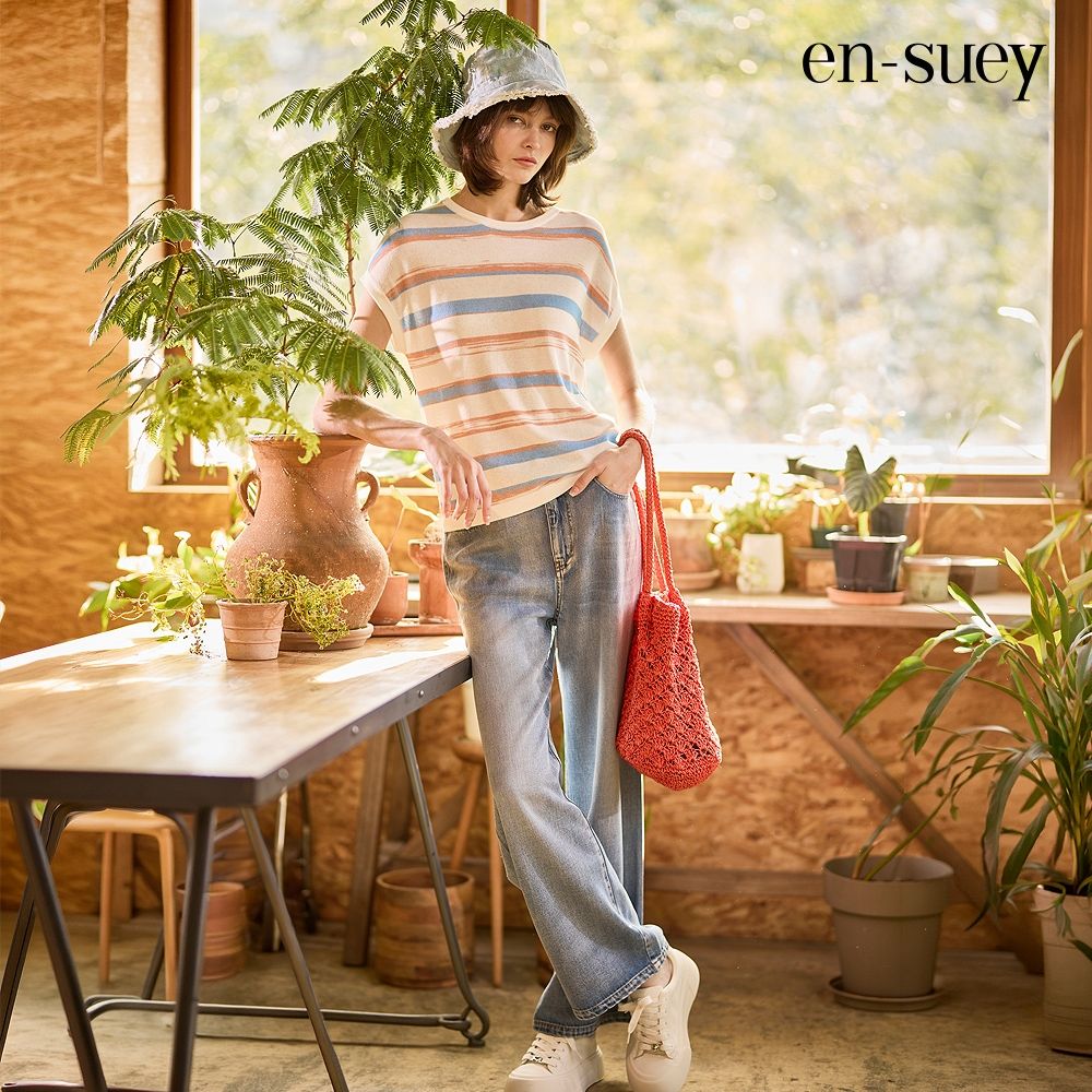 【en-suey 銀穗】輕薄刷色寬管牛仔長褲(丹寧) (牛仔藍色)