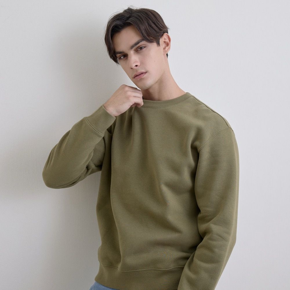 GIORDANO 男裝素色加絨大學TEE Urban Casual Stroll系列【多色任選】 (21 馬提尼綠)