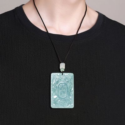 Y72)ヒスイ翡翠糯種水色暗緑A貨『悟道』精彫 彫牌 翡翠吊墜 24A62976C1-SP-20887034.jpg
