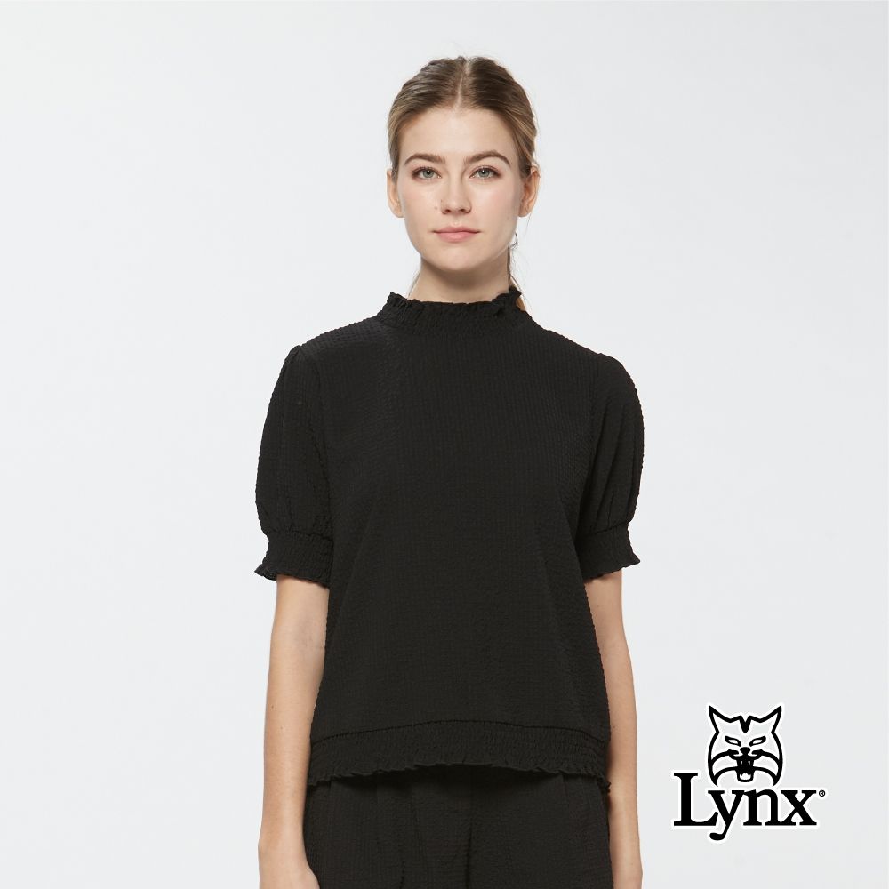 【Lynx Golf】首爾高桿風格！女款吸濕排汗泡泡紗面料寬鬆版立領短袖上衣(三色) (黑色)