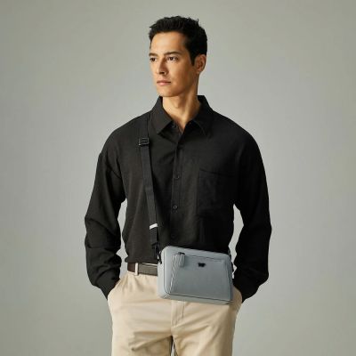【BRAUN BUFFEL 德國小金牛】台灣總代理 維克多-E 斜背包-石灰白/BF570-61-CGY