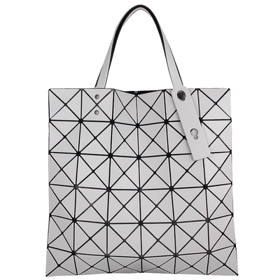 ISSEY MIYAKE 三宅一生 BAOBAO 白灰色皮質三角格6x6肩背/手提包