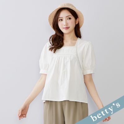 betty’s貝蒂思 方領蕾絲壓褶五分袖上衣(白色)