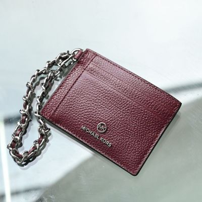 MICHAEL KORS Jet Set Charm 金屬LOGO荔枝紋掛鍊卡片零錢包(酒紅)