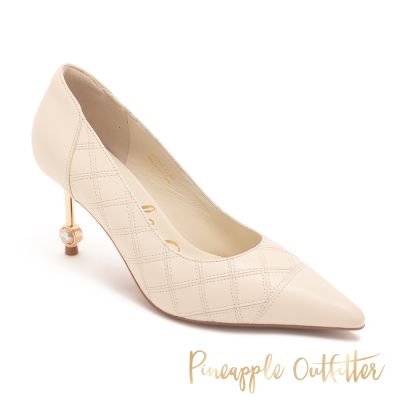 Pineapple-Outfitter-PETIT-方格壓紋以光之名高跟鞋-白色