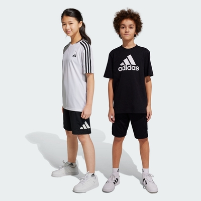 【adidas 愛迪達】 ESSENTIALS 運動短褲 吸濕排汗 童裝 HR6411