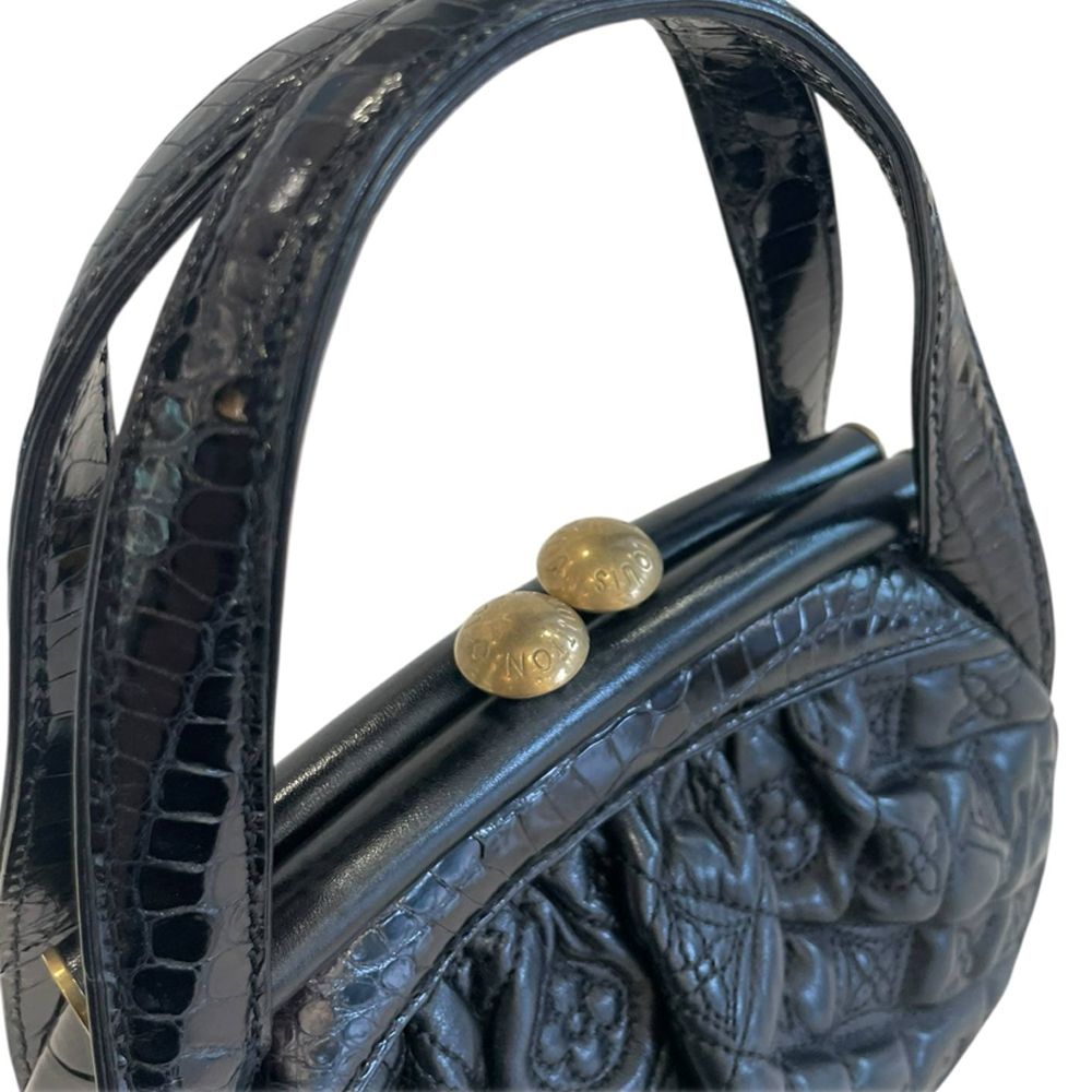 二手品LV Louis Vuitton 皮革鱷魚壓紋LOGO祖母扣手提包黑色| LV路易威登| Yahoo購物中心