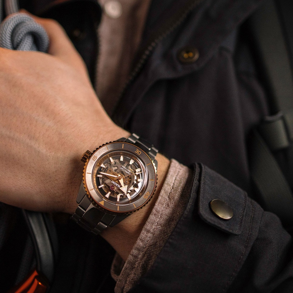 RADO 雷達官方授權Captain Cook 庫克船長300米高科技陶瓷潛水腕錶 RADO 雷達官方授權Captain Cook 庫克船長300米高科技陶瓷潛水腕錶