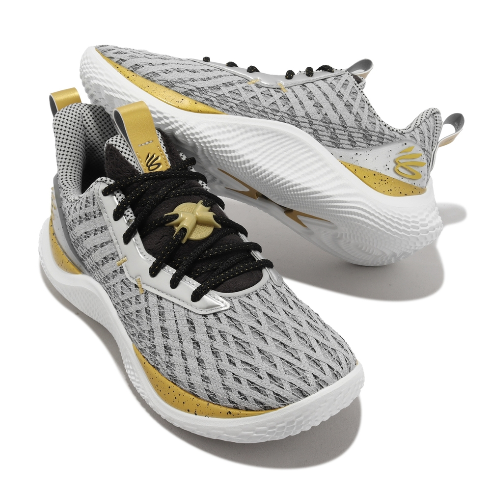 CURRY 10 YOUNG WOLF アンダーアーマー　28cm 美品 CURRY 10 YOUNG WOLF アンダーアーマー 28cm 美品 - メルカリ