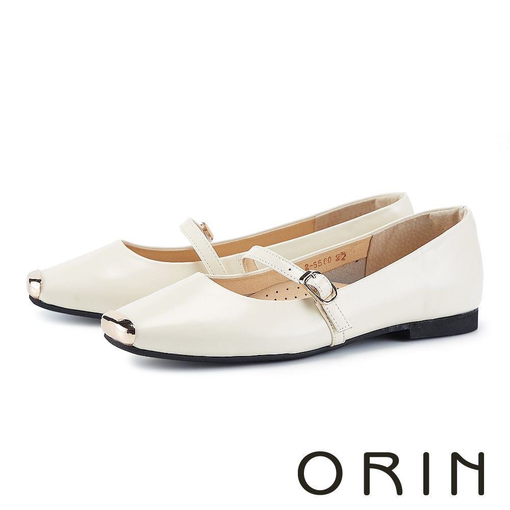 ORIN 牛漆皮金飾方頭瑪莉珍平底鞋 米色