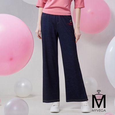 MYVEGA麥雪爾 MA櫻桃刺繡鬆緊腰仿牛仔寬直筒九分褲-深藍
