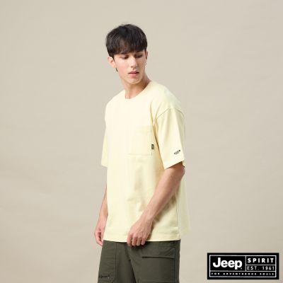 JEEP  男裝 山系露營系列厚磅口袋短袖T恤-黃色