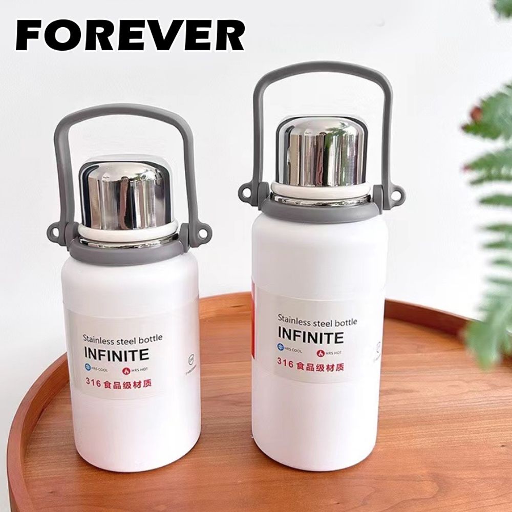 【日本FOREVER】(買大送小) 316不鏽鋼摩登小鋼盔保溫杯1200ml+800ml  金剛保溫壺/附背帶/運動水壺/保溫瓶/露營必備 (白色800ML)