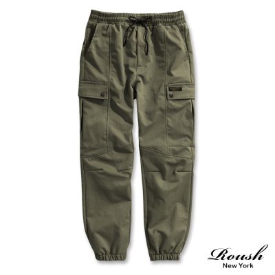 Roush 雙口袋釘釦設計寬版工裝束口褲(2525910)