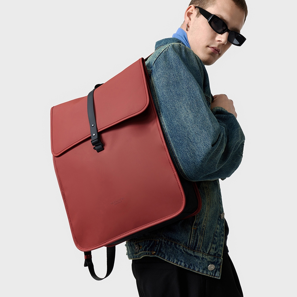 GASTON LUGA】Dash Backpack 16吋休閒防水後背包| 後背包| Yahoo
