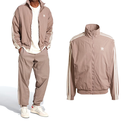 Adidas Firebird TT 男款 奶茶色 運動 休閒 三葉草 風衣 拉鍊 口袋 立領 外套 JP1023